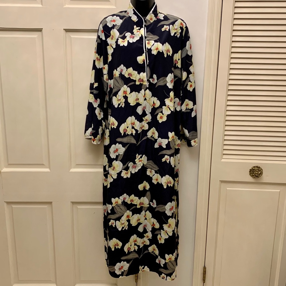 JOSIE NATORI vintage caftan. Gorgeous!